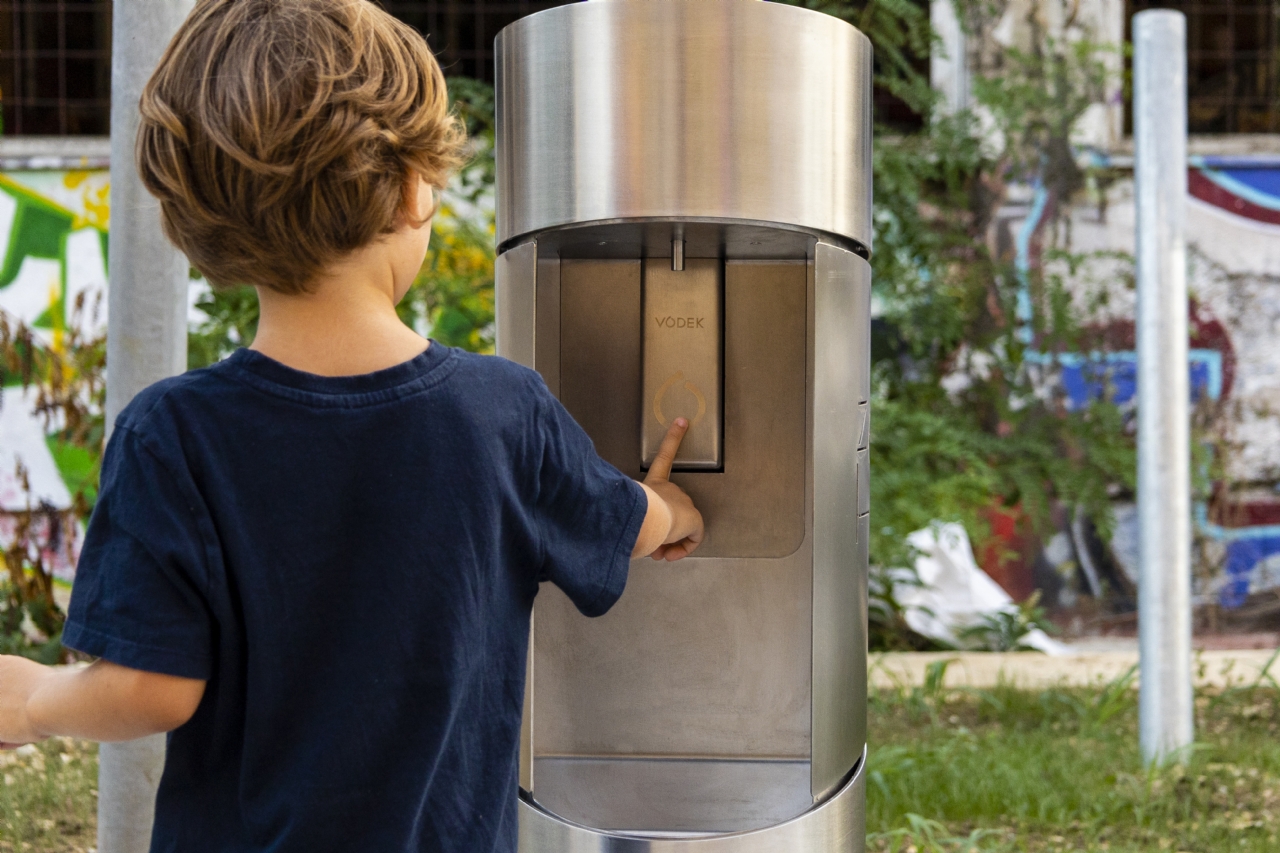 U malom arhitektonsko-dizajnerskom studiju u Zadru nastala je prva dizajnerska česma za pitku vodu u Hrvatskoj